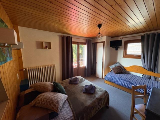 Le Rookie Mountain Hotel เลอกรองด์บอร์นอง ภายนอก รูปภาพ